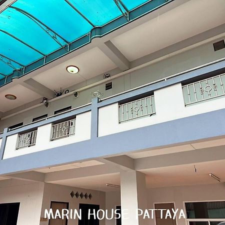 Marin House Pattaya Apartment Bagian luar foto