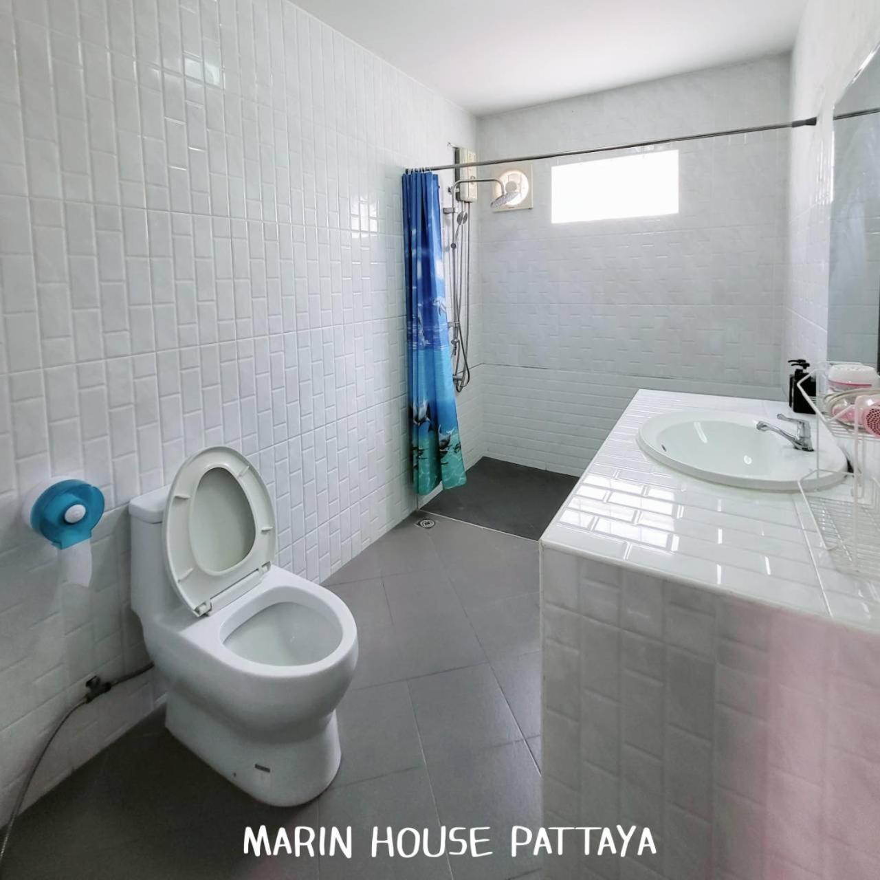 Marin House Pattaya Apartment Bagian luar foto